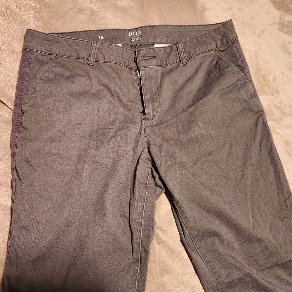 A.n.a Women's Charcoal Chinoso